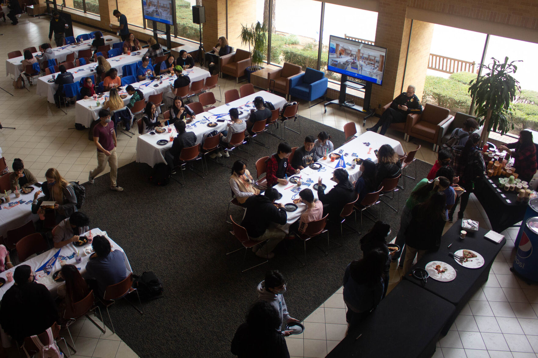 Final Tea with Teik event discusses allocations, diversity initiatives and Ukraine